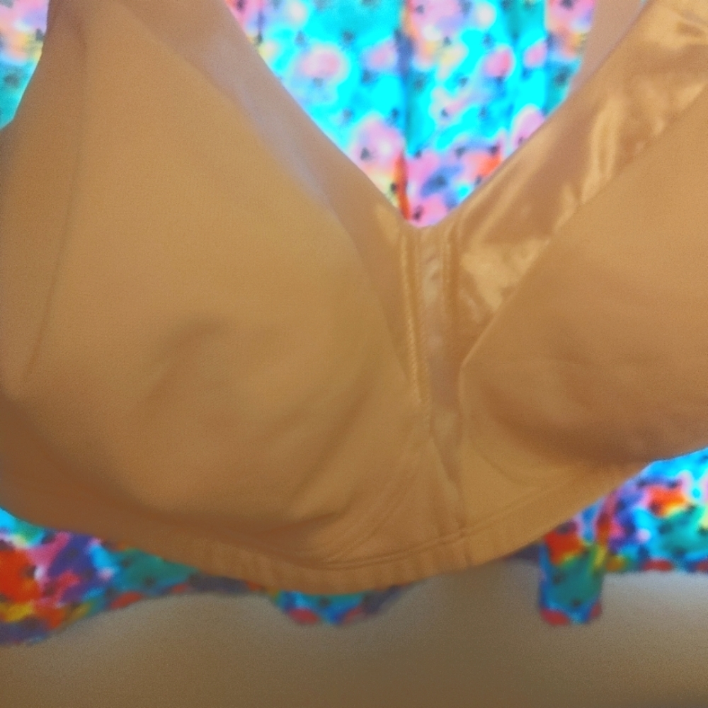 Playtex 18-hour bra brand new